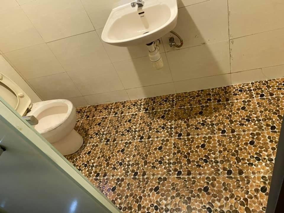 Nagaland Guesthouse Гонконг Экстерьер фото